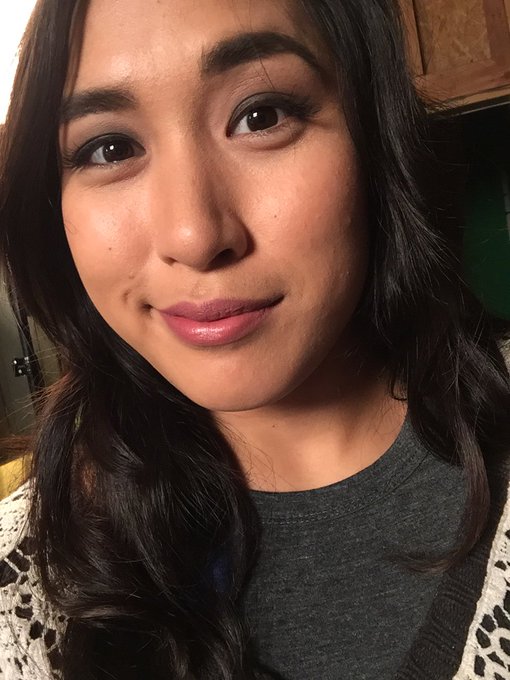 Digging this week's shoot makeup https://t.co/1h4UCBUm8O<a href="/tag/mvsales"class="tags"><span>#mvsales</span></a>