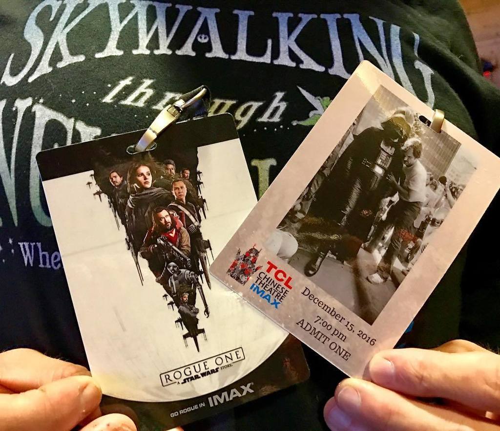 SkywalkingPod's tweet photo. Wow! Everyone gets these amazing #rogueone lanyards @chinesetheatres #rogueline #gorogue … https://t.co/Wo3cgT9AvS https://t.co/wd8Frys5eR