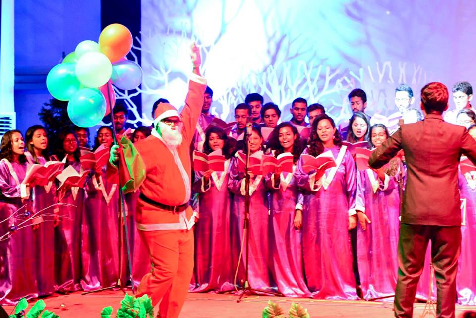 FOCSLIIT's tweet photo. "Voice of Angels 2016"- SLIIT Carols which was organized by the students of SLIIT was held on 15th of December 2016 at the Auditorium. https://t.co/dHEmFGsbXn