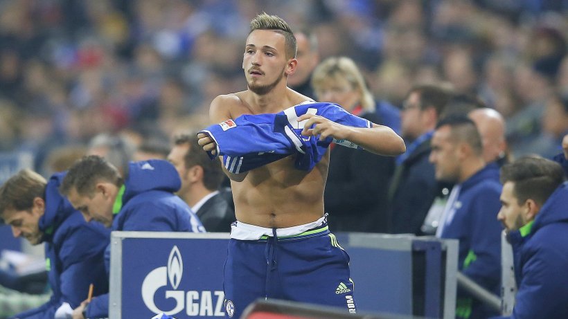 VortexStyx's tweet image. Jetzt hofft Schalkes Donis Avdijaj auf seine Chance qoo.es/jiP