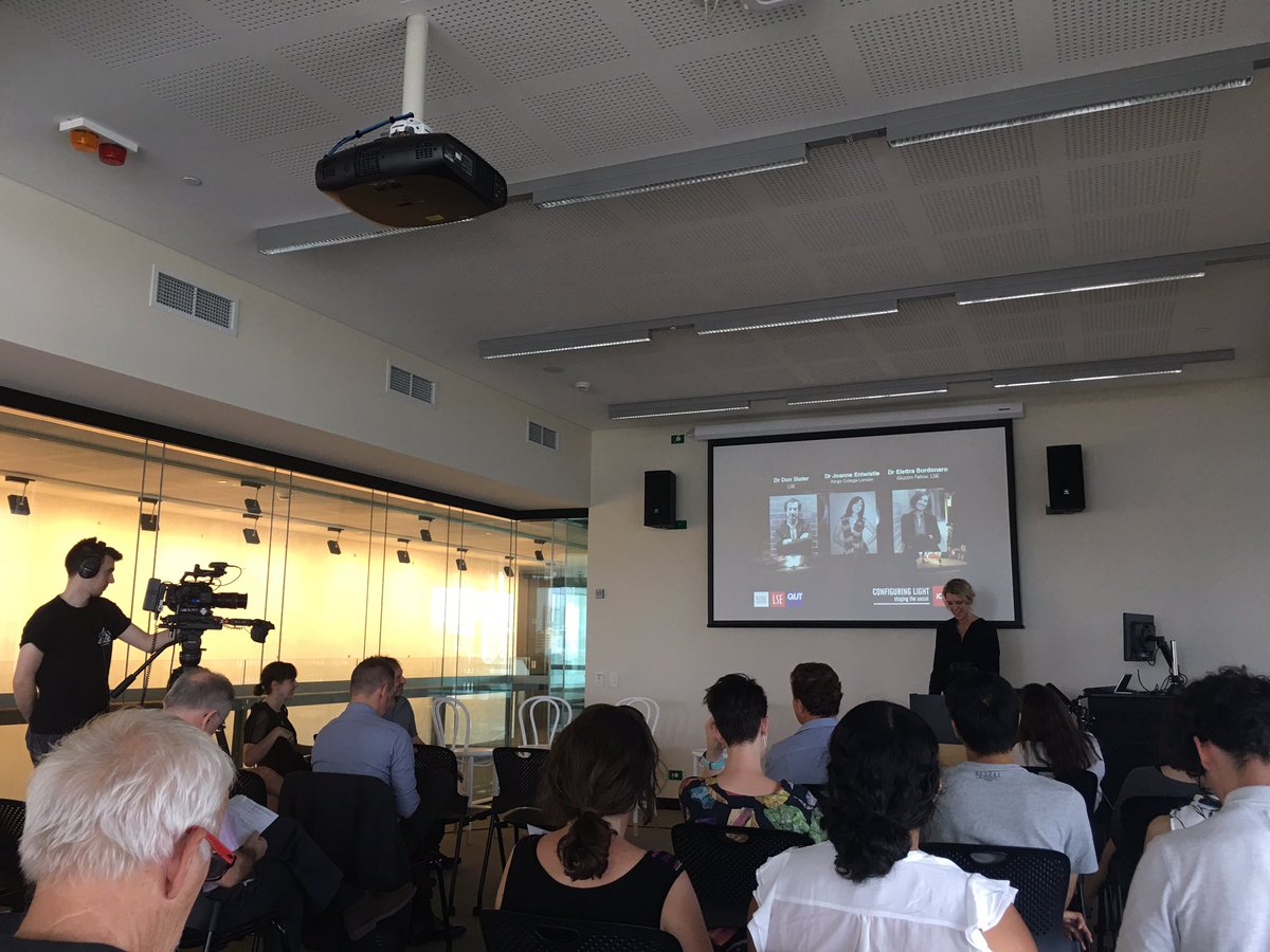 GlendaACaldwell's tweet photo. @QUTdesign @configlight sharing insights and findings from the social lightscapes workshop! Lighting up West End... https://t.co/V5iQrVJovt