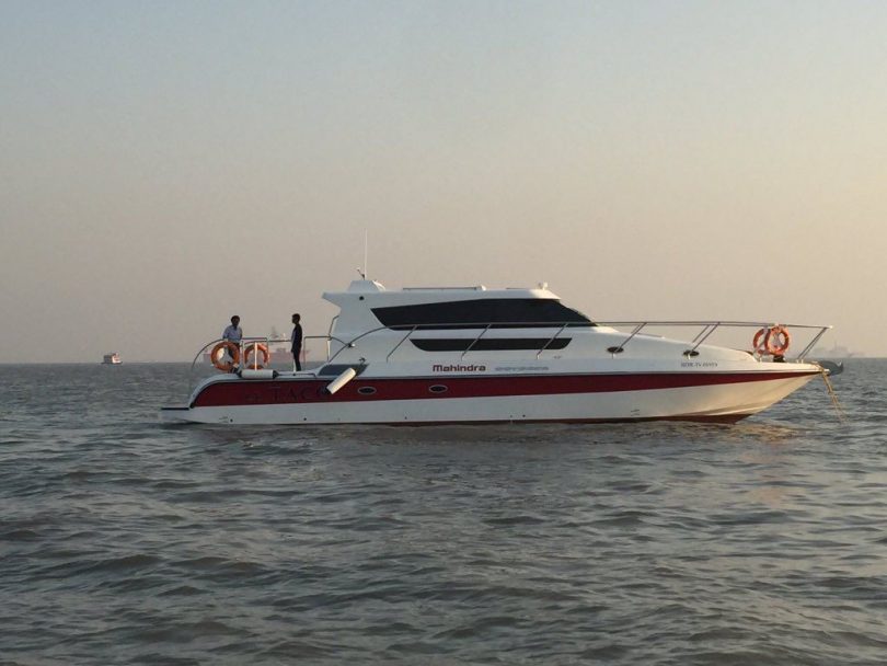 Mahindra Unveils 55-Foot #Odyssea Made In India Luxury Yacht. 

Mobile app for #YachtDealers - autodealrz.com