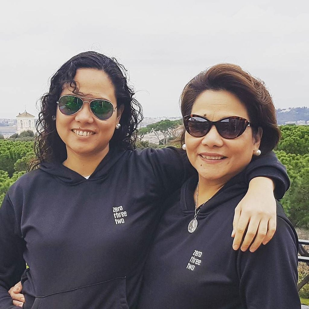 032cebu's tweet photo. The 0⃣3⃣2⃣ hoodies have been to Rome! Thanks for sharing @margetvillarica #032theAssembly … https://t.co/uQ5OofGXkf https://t.co/iDkd3opKuP
