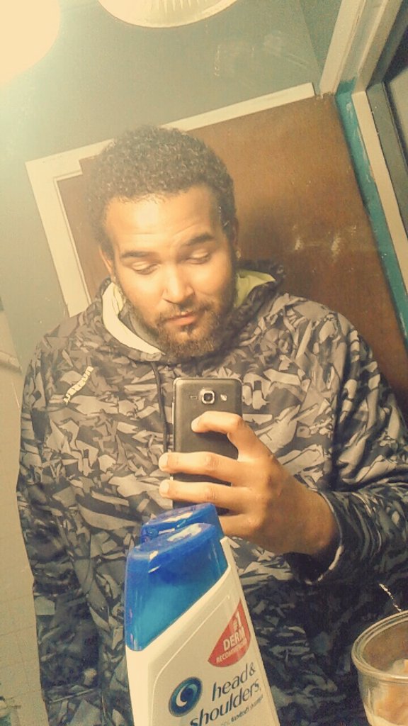 EthanSEDBERRY's tweet photo. This big ass city changed me into someone I didn't want to be, so I'm coming home cause that's the best place for me😉 #F*ck🖕#H-Town#Waco,Tx💯 https://t.co/SgJ2PkO3pu