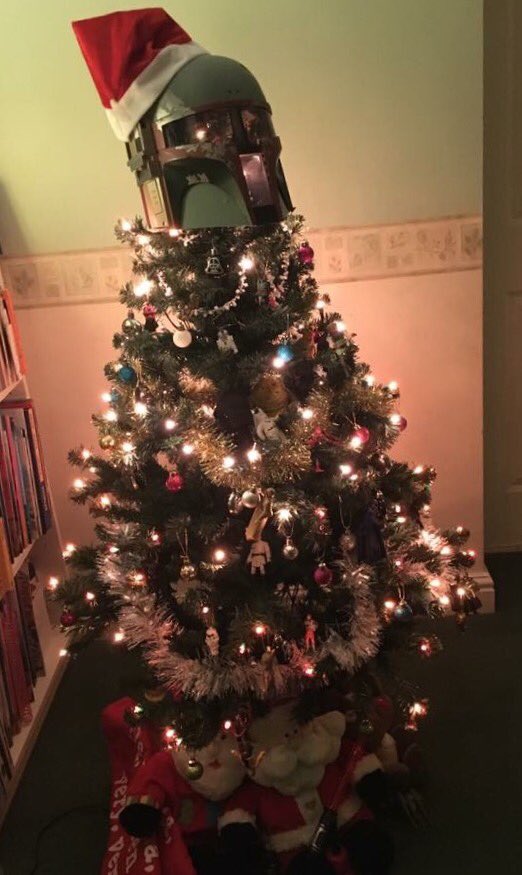 verrimus's tweet photo. @ForwardAssist1 @FauxMole @jemb123 @MadeSimpleGroup @NCLairport @TweetNland @JackoJacklin #starwarstree #showyourtree #bauble_envy https://t.co/HJKqAVhX5V
