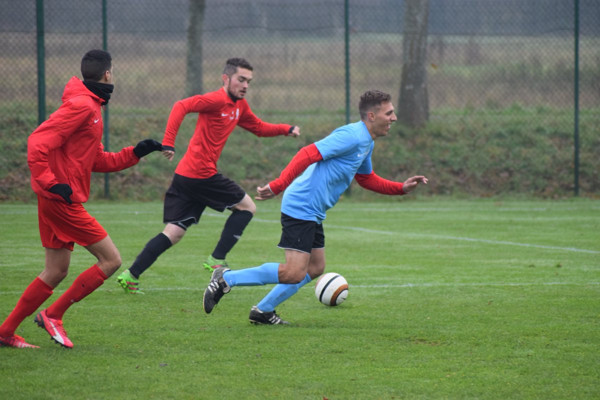 LigueFootLFPL's tweet photo. Cette semaine c'était #cff2 sur les terrains du CRT @stsebsurloire avec une vingtaine de clubs représentés. PHOTOS : https://t.co/FXCAMljAZG https://t.co/wqd7gFlxfT