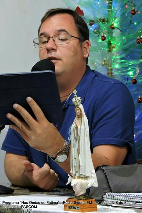 OndasDeFatima's tweet photo. "Porque se celebra o natal no dia 25 de dezembro" Acompanhe! #contodovigario https://t.co/ph0e75sWTu