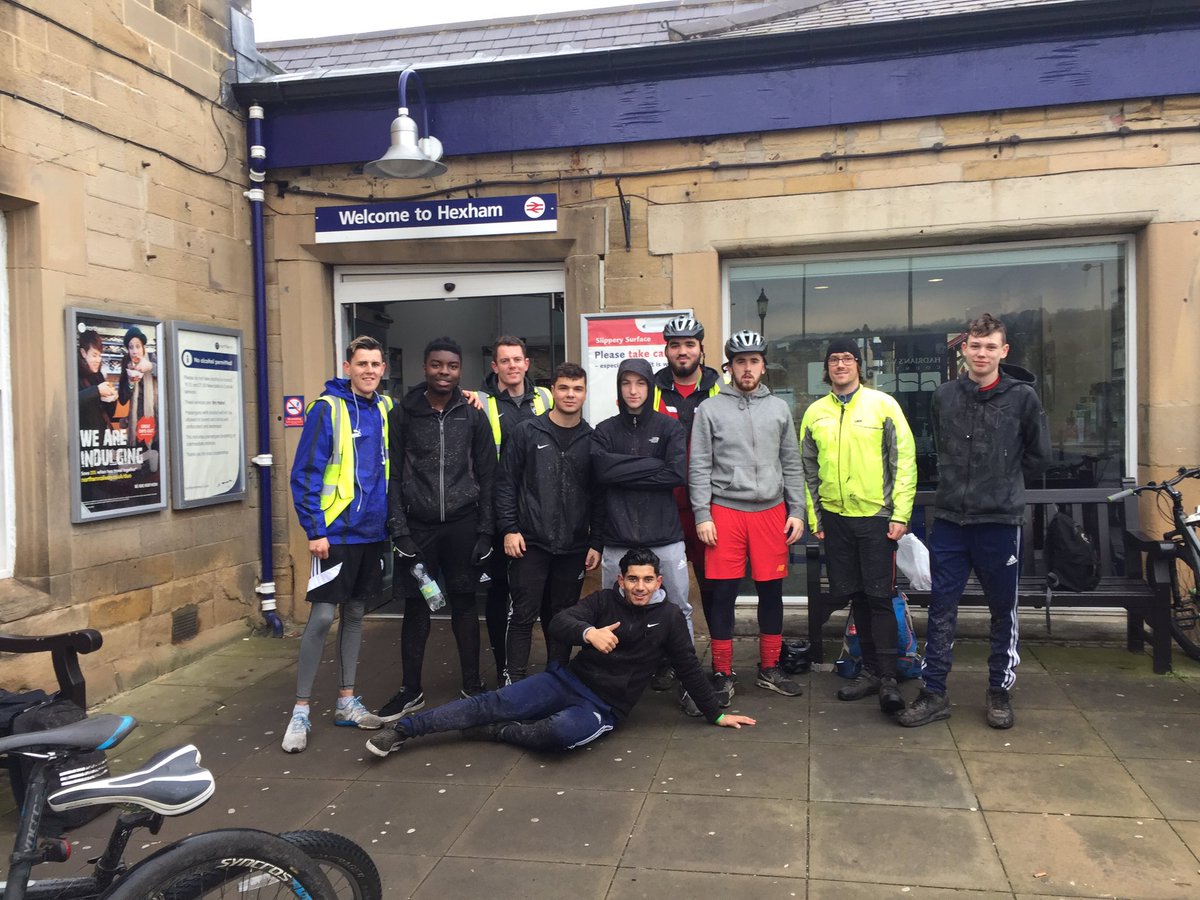 ExcelsiorPE's tweet photo. After a long hard 20 miles we have made it to Hexham! Now for the journey back 😁🚴@ExcelsiorAcad https://t.co/DMQkUrmsZK