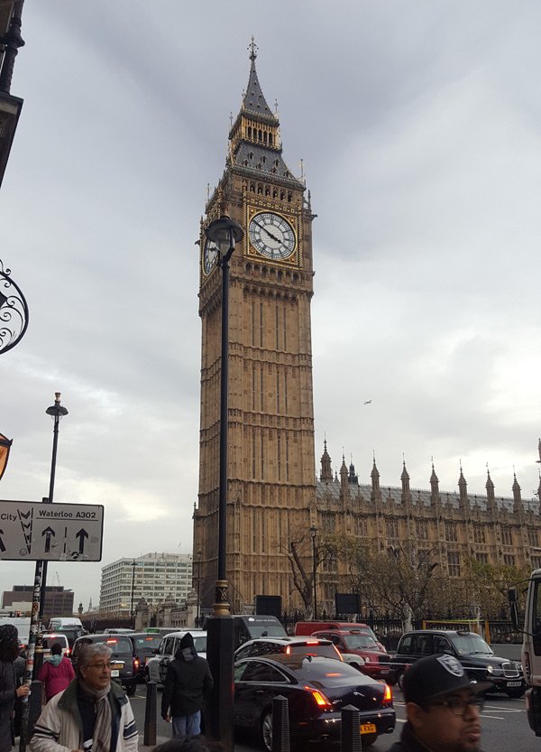 SaltnPepperUK's tweet photo. Last minute plans for tonight? Call us to check late tables. Stunning meal with us, then just a short walk to Big Ben for the fireworks! https://t.co/7JSn7ShInp