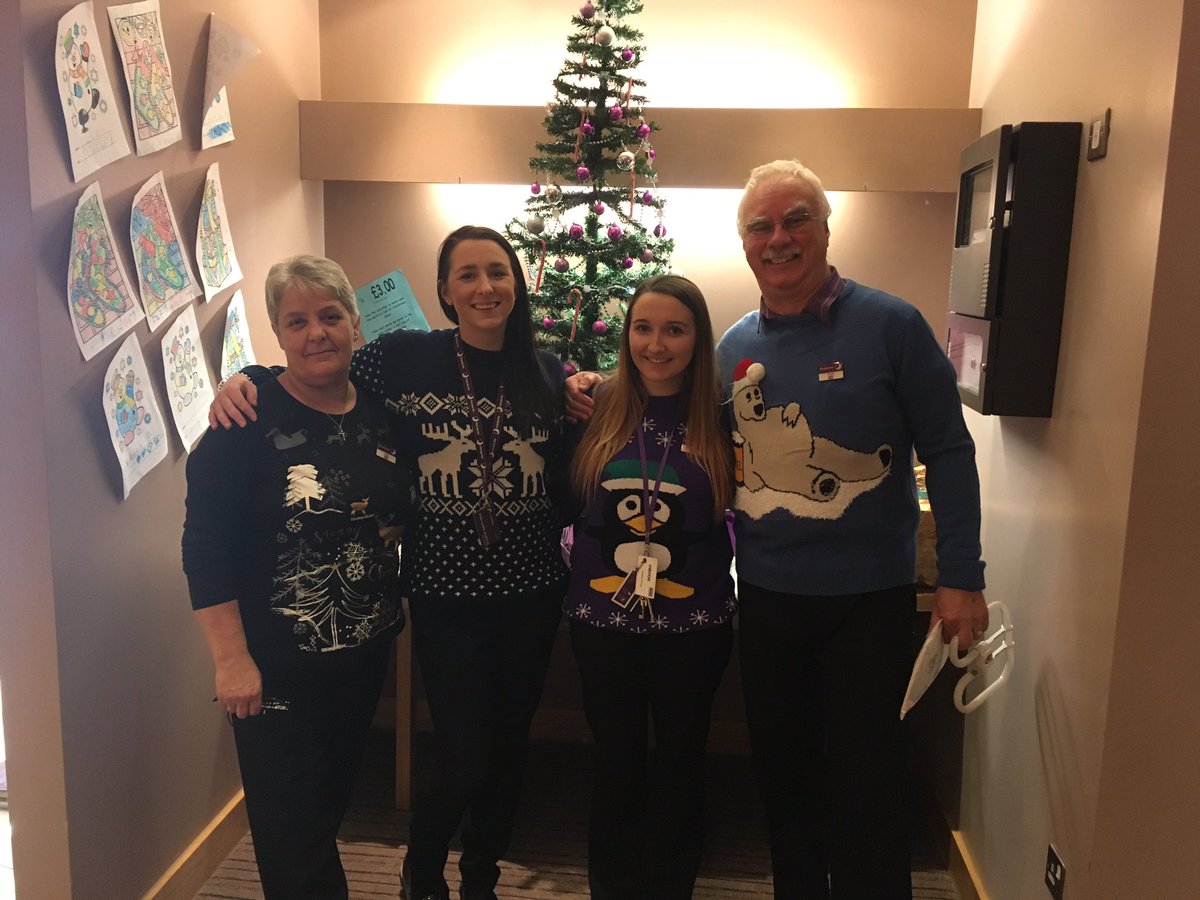 Christmas jumper day at Preston central premier inn! All In aid of GOSH <a href="/placemadebyyou/">A Place Made By You</a> <a href="/SDEBDD/">simon ewins</a> <a href="/smmottram/">Sam Mottram</a> <a href="/Minafattahi/">Mina Fattahi</a> 🌲 ⛄️