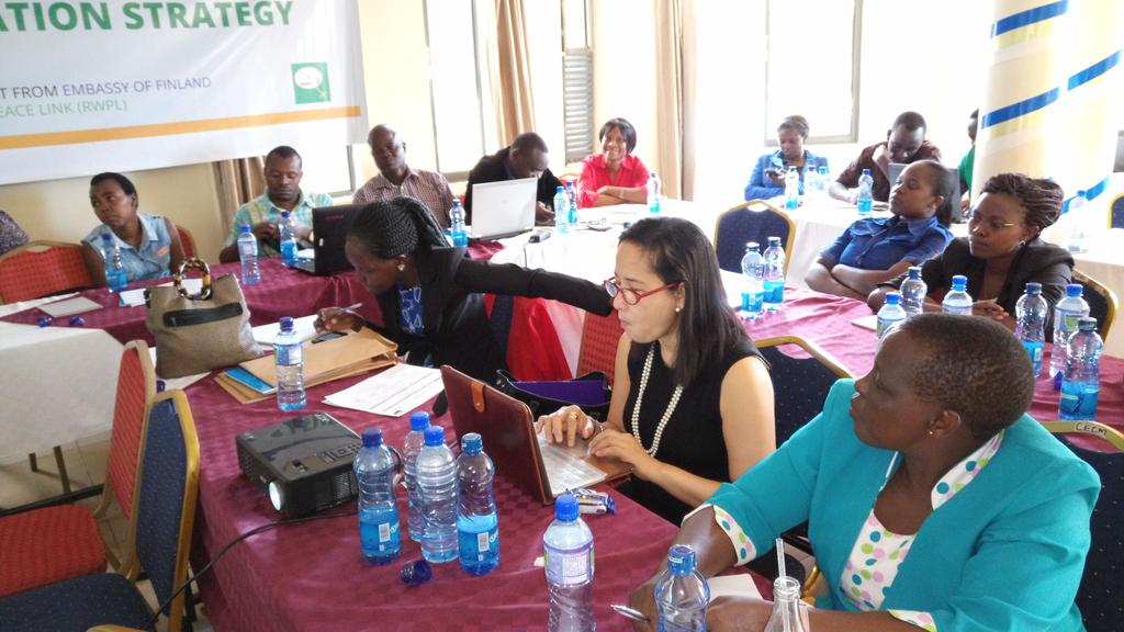 klag1325's tweet photo. @Cheryjayne training journalists at #Bungoma1325 on selling their stories particularly in relation to #unscr1325 https://t.co/i0QyvoTYyS