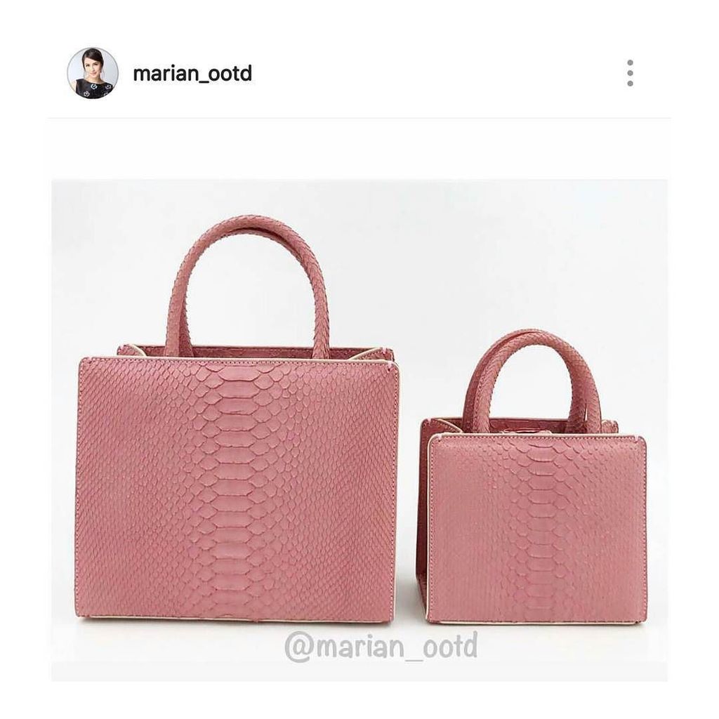 marianupdates's tweet photo. Twinning "My Sweet Box" for Mommy Yan and Baby Zia from @suvimolbkk 💖💖 #suvimol #mysweetb… https://t.co/99H9tdaGKP https://t.co/NZnT3QHJjE