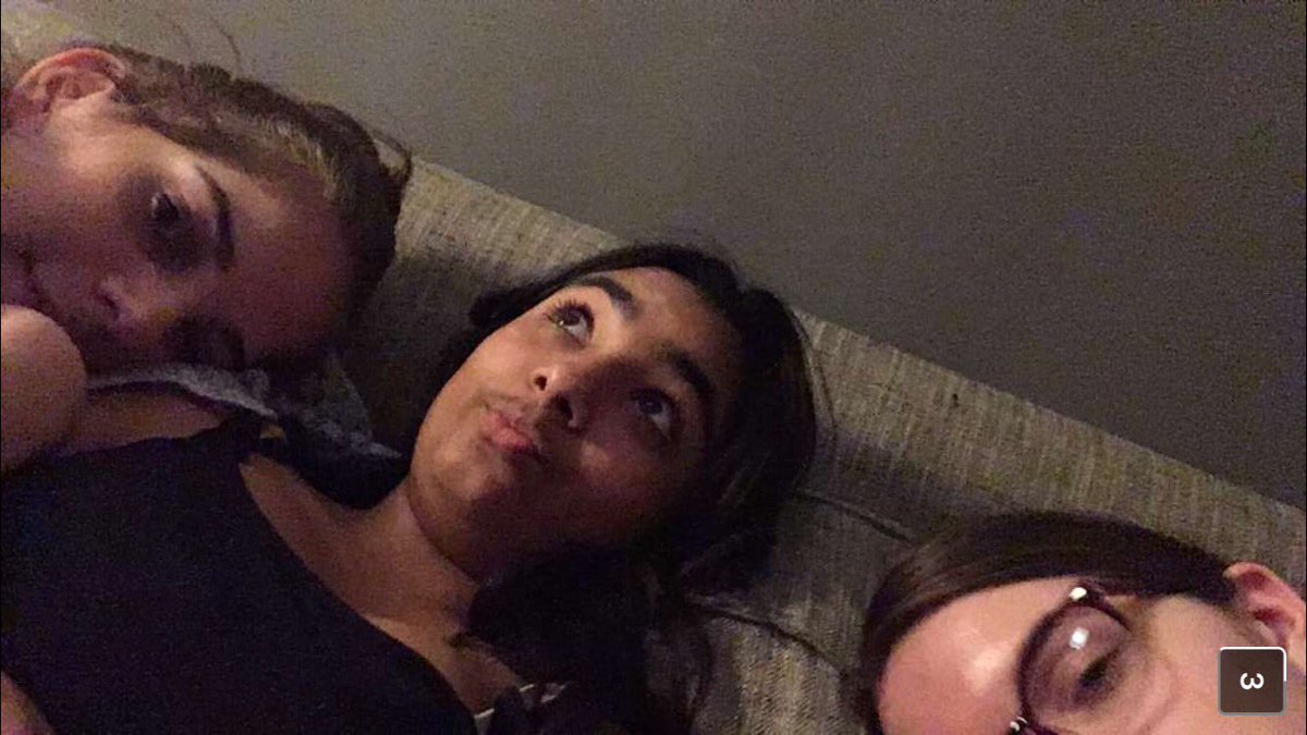 msashikak's tweet photo. hbd Smalls!!  thanks for being a great friend😚😚@madelinesmall16 https://t.co/2L2MHAF8sm
