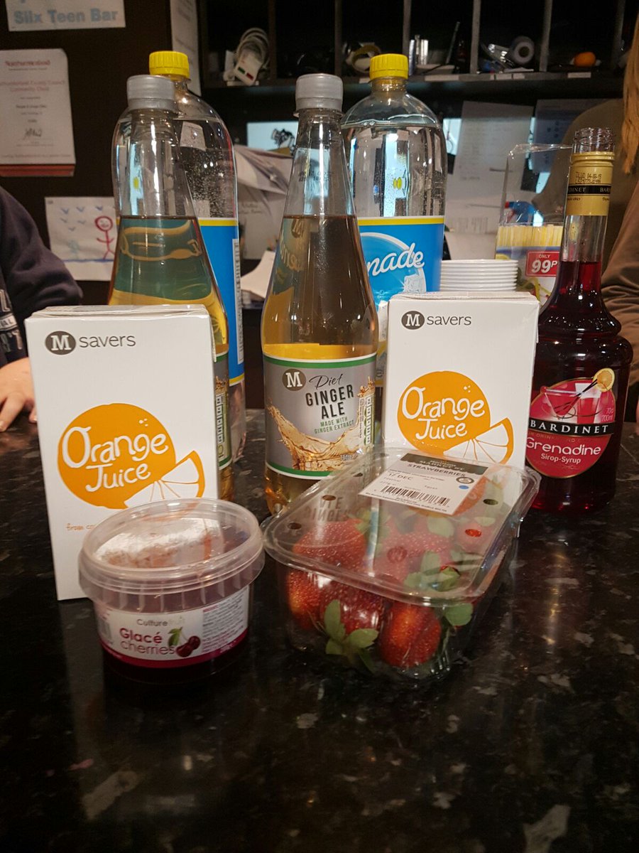 SilxTeen's tweet photo. Good morning everyone from Silx Teen Bar . Schools break up today. Have a safe and non Alcoholic night from all at Silx #funbutsafe https://t.co/okmMrGnoJG