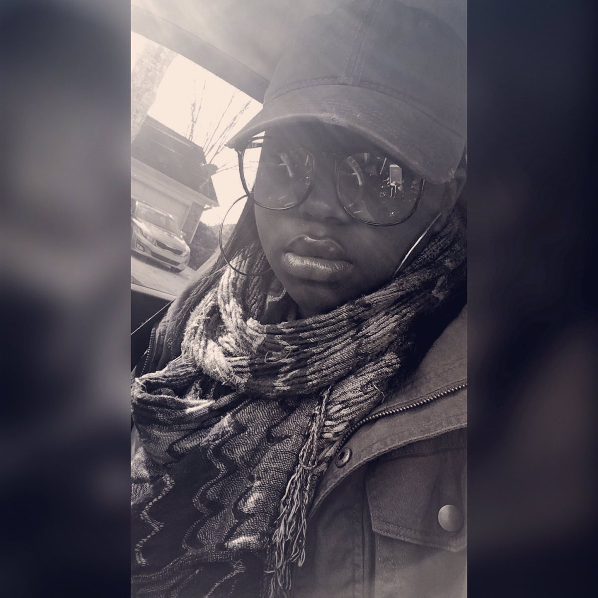 _BlackBabi's tweet photo. 🖕🏽 https://t.co/V1xV6j6kEA