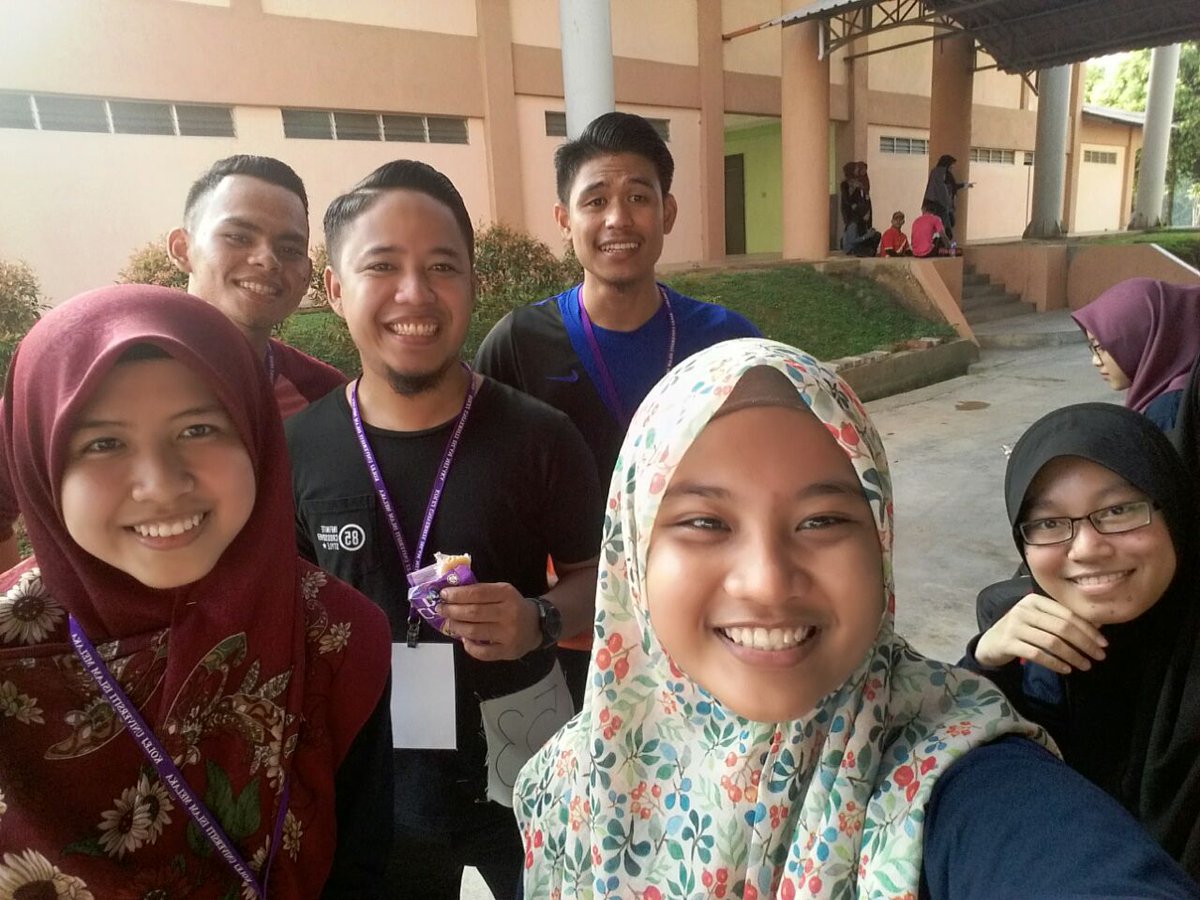 itsaimieee's tweet photo. #mmpkuim #lastday #larian4km #wanzack <3 #boyot ;') https://t.co/iyjaCJsCsf