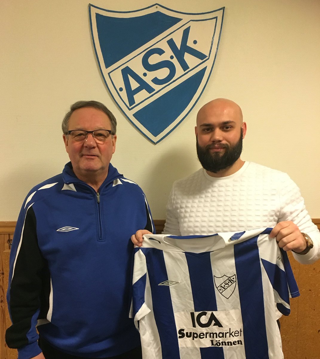 AnebySK's tweet image. Ytterligare klassvärvning för Sportis!
Flera klubbar i närområdet intresserade, Damir valde moderklubben.

Läs mer: laget.se/ASKHERR/news/4…