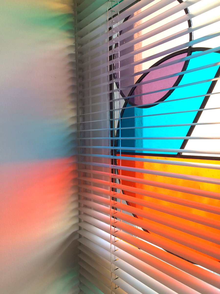 Fuzzy light ☄️🍋🍏🍇🍒