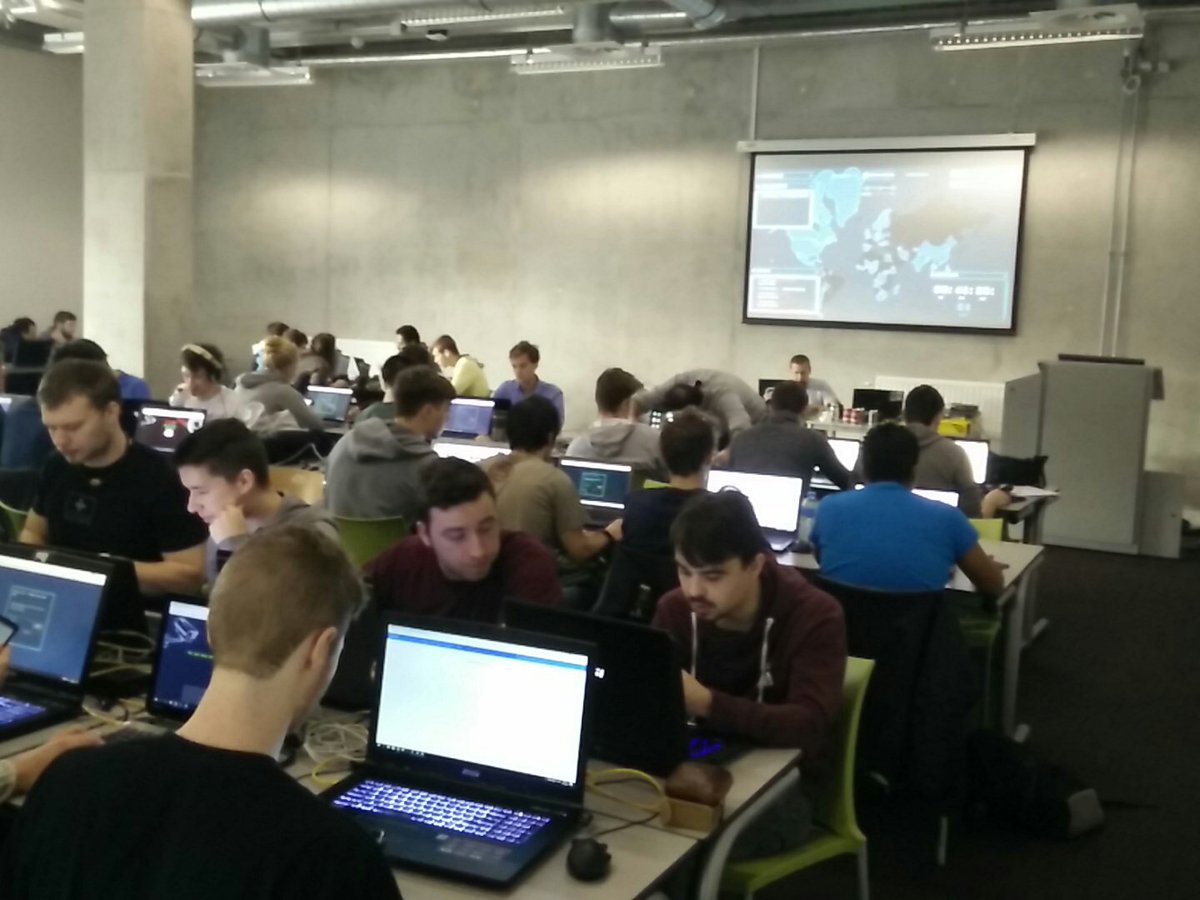 reapzor's tweet image. Let the games begin @tdams #hackAP