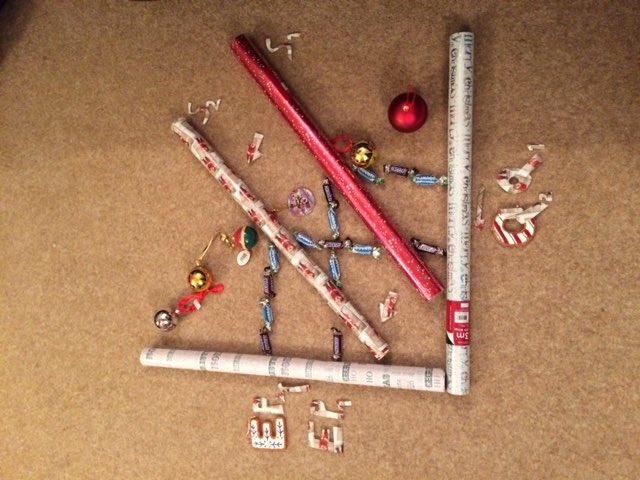 NatashaRoberts5's tweet image. @tutor2uEcon great festive #micrographs from yr12 students @MeltonValeP16 🎄🎁🎅🏻❄️☃️🌟🎉