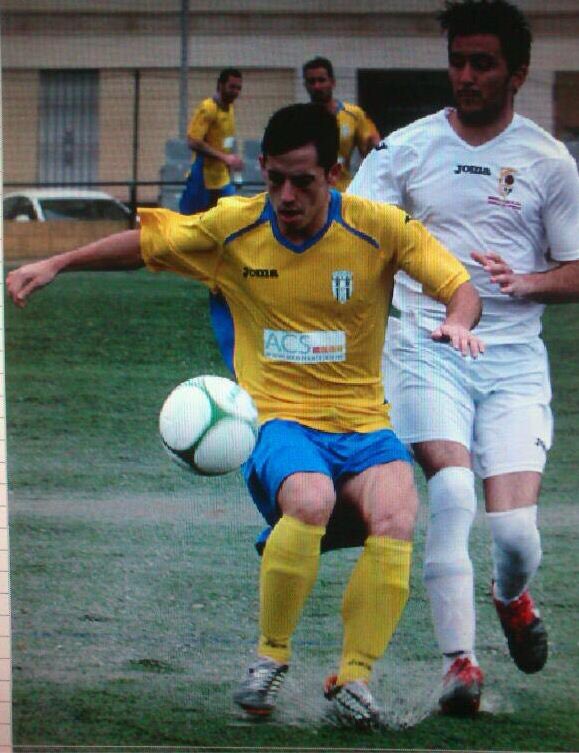 Ultima Hora:
@migueliyo28 vuelve al <a href="/CDJardn/">CD Ciudad Jardín</a> ,dia especial para el. Cumpleaños y nueva etapa en <a href="/CDJardn/">CD Ciudad Jardín</a> tras dos temporadas en <a href="/MARTOSCD/">Martos C.D.</a>