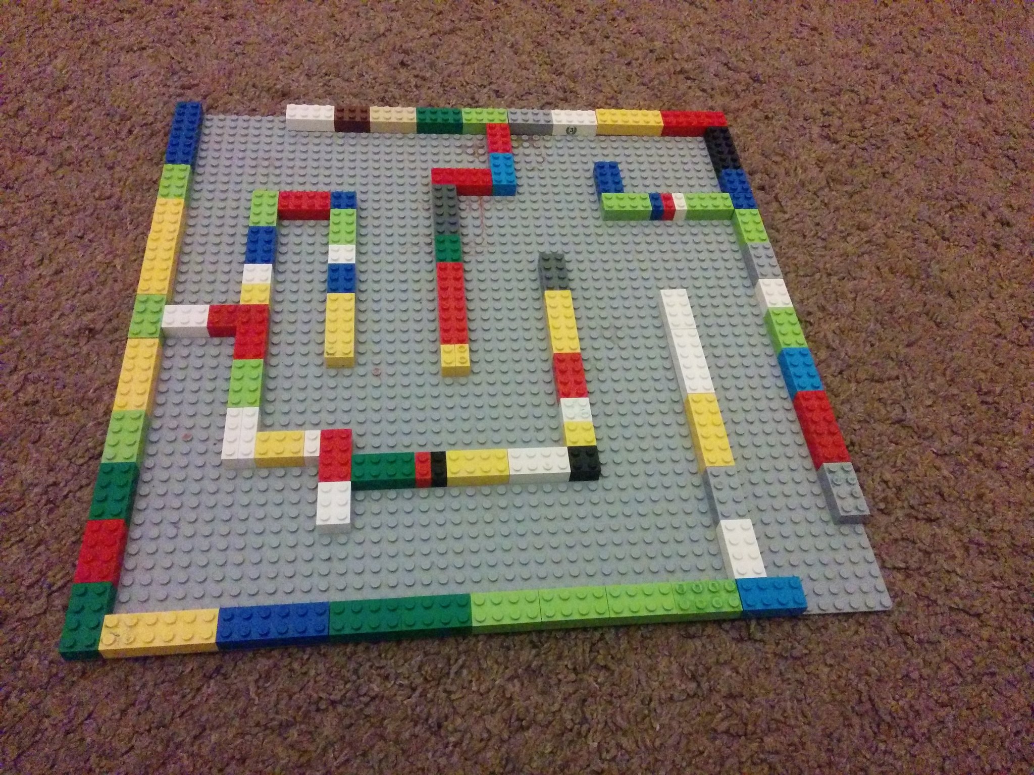 Hamster hotsell lego maze