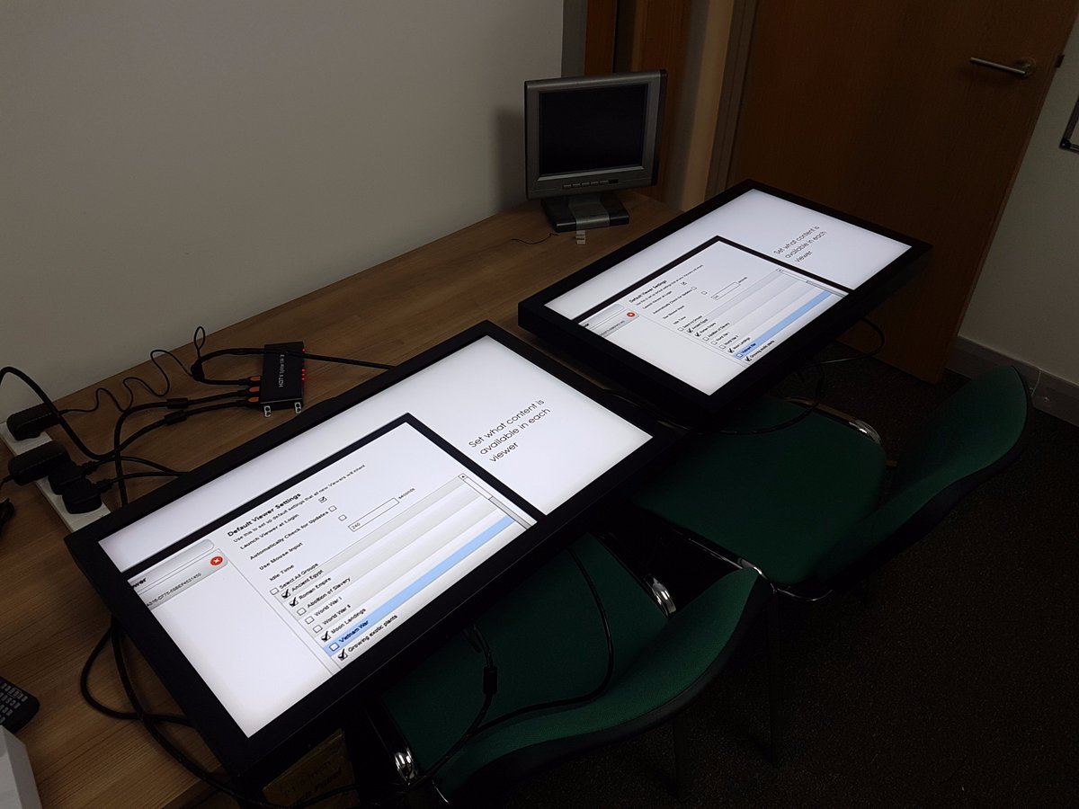 blackboxav's tweet photo. Check out these screens that have just gone #outinthepost for @Daam_TV today - we're so excited to see them on the van! https://t.co/BAVnCT3idw