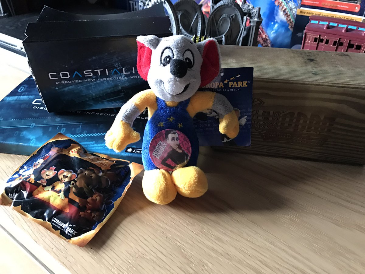 LeeAaronWood's tweet photo. Thanks for the awesome gifts @EuropaParkUK 😀 in the @CoasterCrate subscription box
Absolutely love them.
#BOXZERO https://t.co/CYeUUiybAH