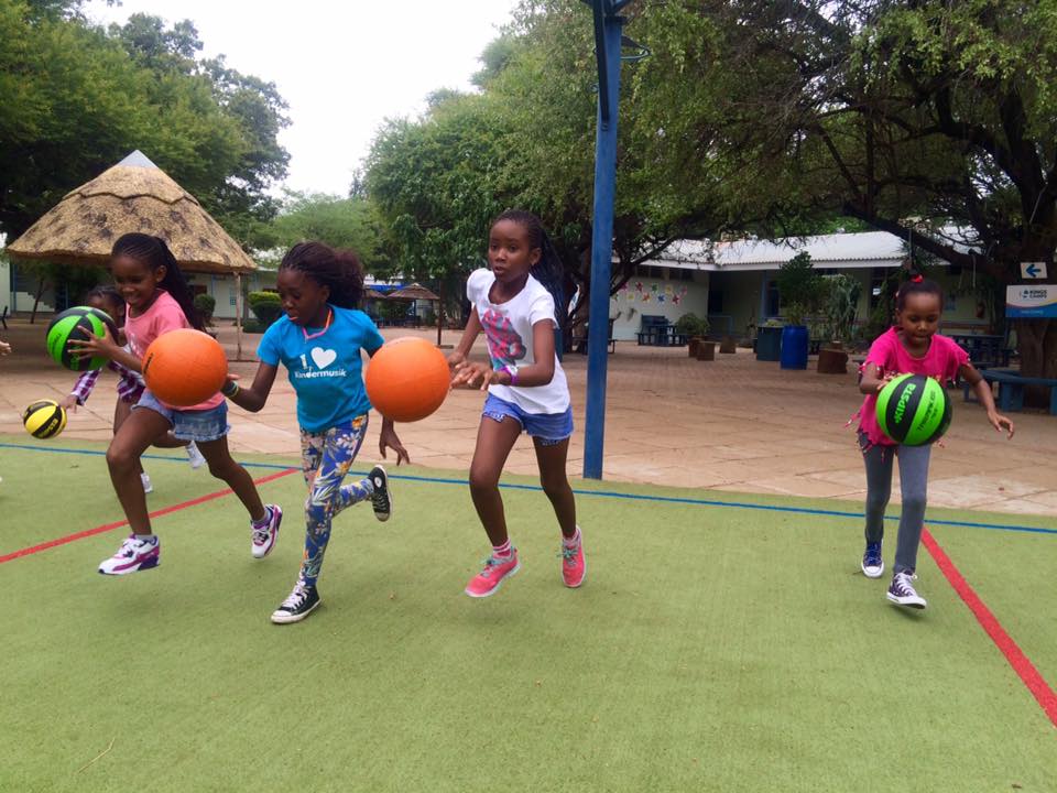 KingsSportsSA's tweet photo. We have had an amazing week on camp. Great to see so many children enjoying sport and making new friends! Photos: https://t.co/kSGDU6JhUA https://t.co/A0HLsXTubd