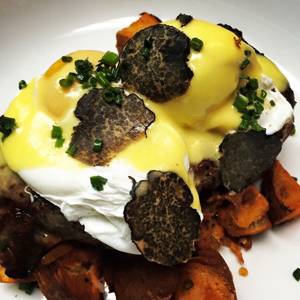 denny_trantham's tweet photo. It's for breakfast! #trufflenation @quinney23 @cheffreys
@chefmathu @chefrobjohnson
@deadmancheffing
@FoodFanatics https://t.co/vzSBa2Lo2b
