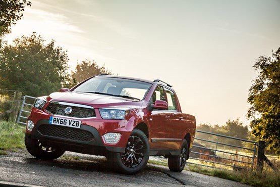 Read all about the SsangYong Musso pick-up, the cheapest Euro 6 'one-tonne' on the market: commercialfleet.org/van/reviews/pi…