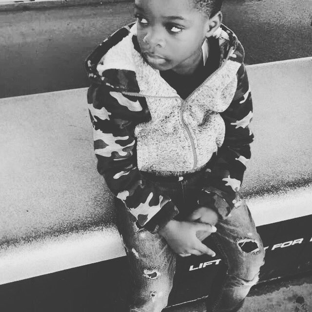 Spending the rest of the year with the King!!! Wiz jnr!! Bad boy number 1!  Haha !! Love this kid forever ! ❤️