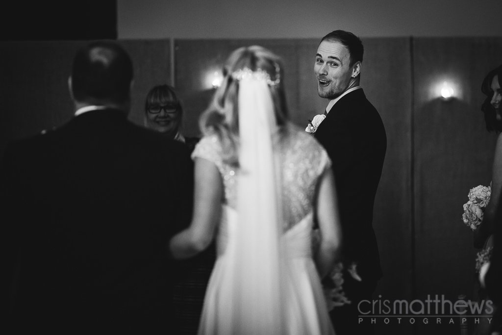 Monday we'll have Laura &amp; Joe's wedding #blog up! For now, here's some stunning pictures of their big day by the talented <a href="/CrisMatthewsUK/">Cris Matthews</a>