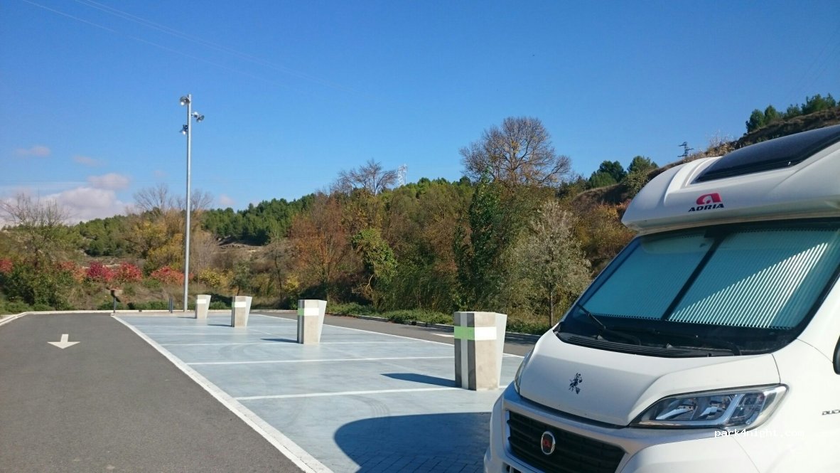 park4night's tweet image. Aire de camping-car gratuite en Espagne
#aire #campingcar #gratuite #espagne #park4night #spain #campervan
park4night.com/lieu/26227/air…