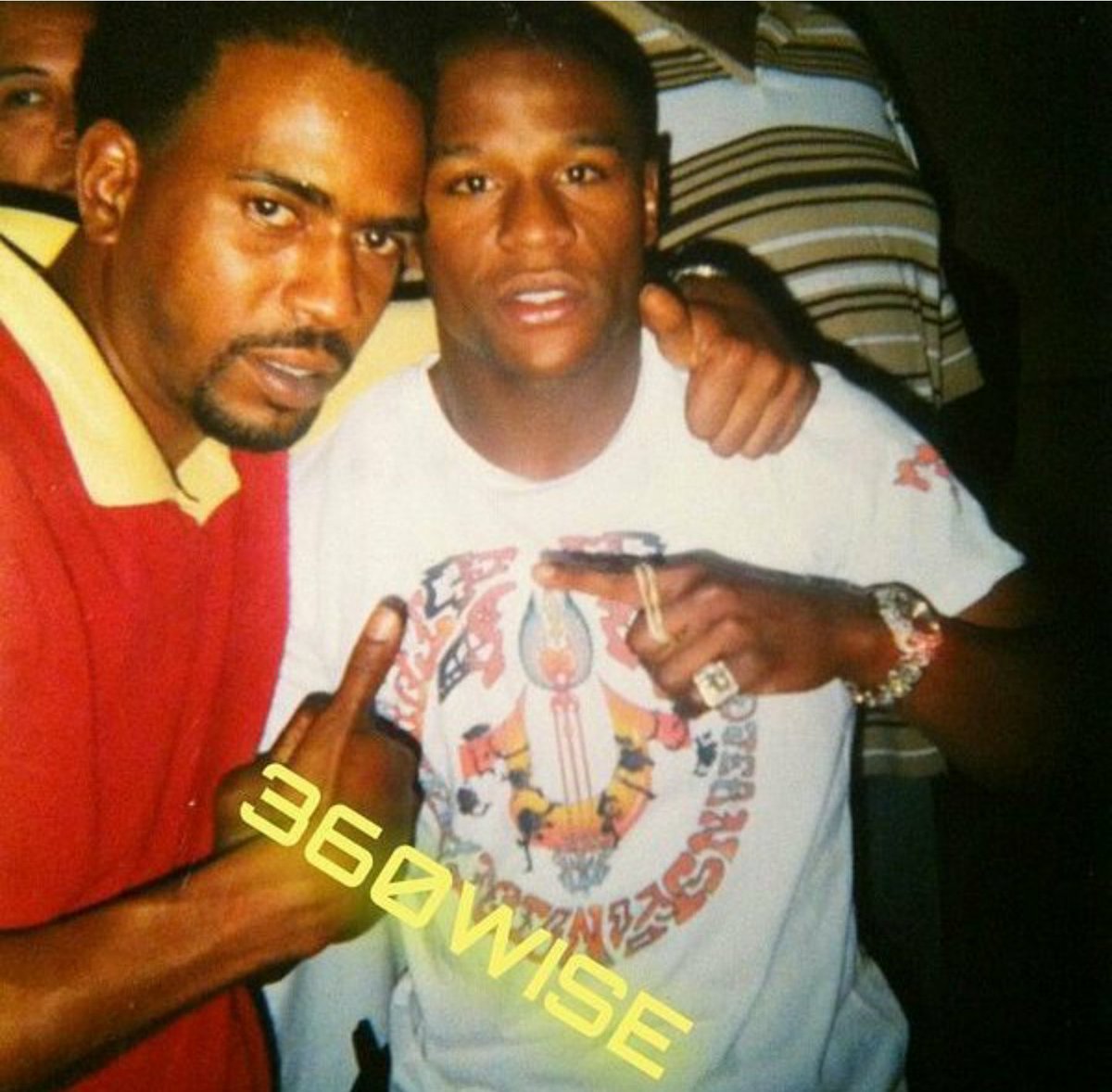 #TrendingNow In Sports 🕪
ME &amp; The Champ <a href="/FloydMayweather/">Floyd Mayweather</a> Before 
He Retired Like A #Boss Is Supposed to do!!!
⚅⚄ #360WiseMedia