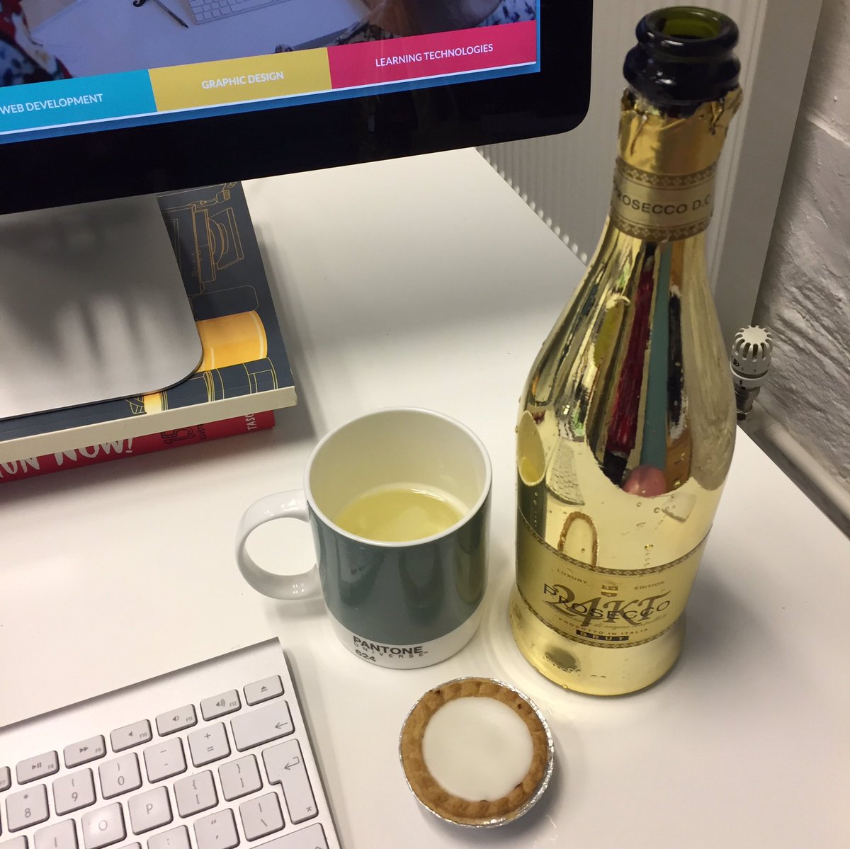 pixel_junction's tweet photo. How we do Prosecco and mice pies at Pixel HQ... #christmas #teampixel #hohoho https://t.co/WK3dfgM4KO