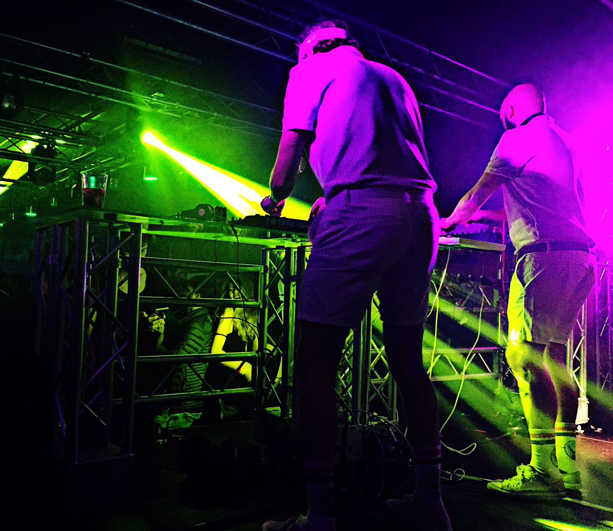 Tenemos fotazas de nuestro paso por <a href="/SalaRem/">Sala REM</a> esto un adelanto del aftermovie que nos hizo Shara aka "El Pollo". REM we love you!