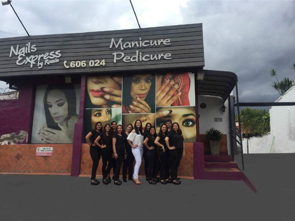 NAILSEXPRESSBY1's tweet photo. Ya llega el verano… alístate para recibirlo como queres en Nails Express By Rossie!!
Agendá tu turno:
021 606 024 / 0981 288 669 https://t.co/K03WnErOFq