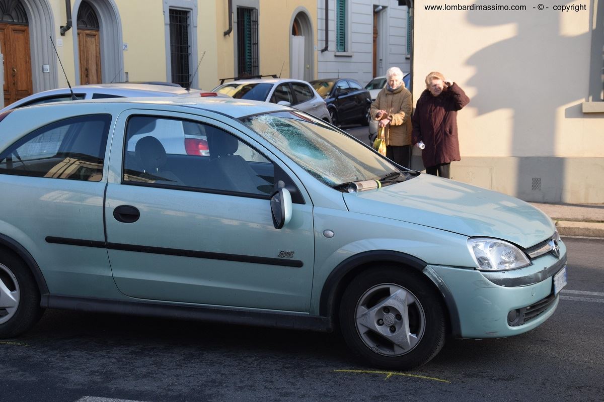 CastelloChannel's tweet photo. INCIDENTE MORTALE VIA SESTESE, SI INDAGA PER OMICIDIO STRADALE
Leggi l'articolo: https://t.co/7gAb6aeEa1 #Firenze #Castello https://t.co/V8fe2M4pV3