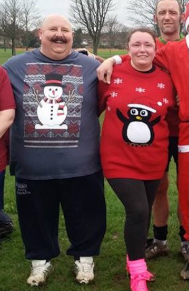 SlimmingWorld's tweet image. What a difference a year makes! Happy #ChristmasJumperDay to Andy Wakefield &amp;amp; Sarah Bell - 17st 8lbs lighter since joining #SlimmingWorld!