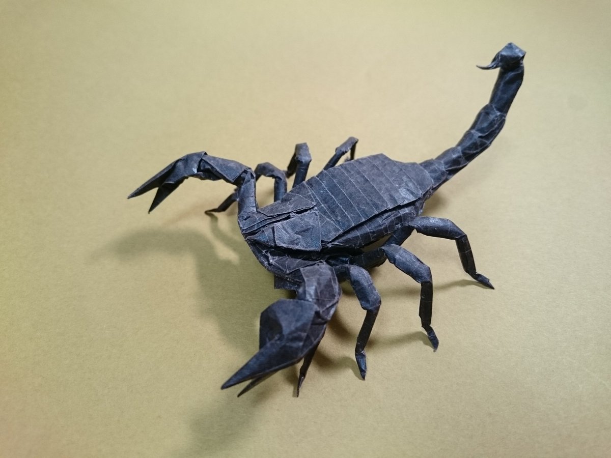 S サソリ 折り紙作品