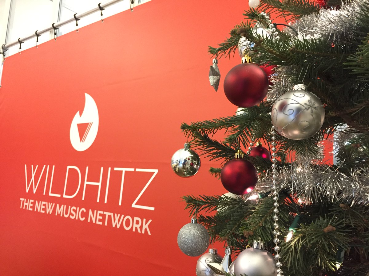 WildHitz's tweet photo. Christmas feelings @ the office! #christmas #christmastree #drinks #champagne #wildhitz #musictelevision https://t.co/U78nbTf2gf