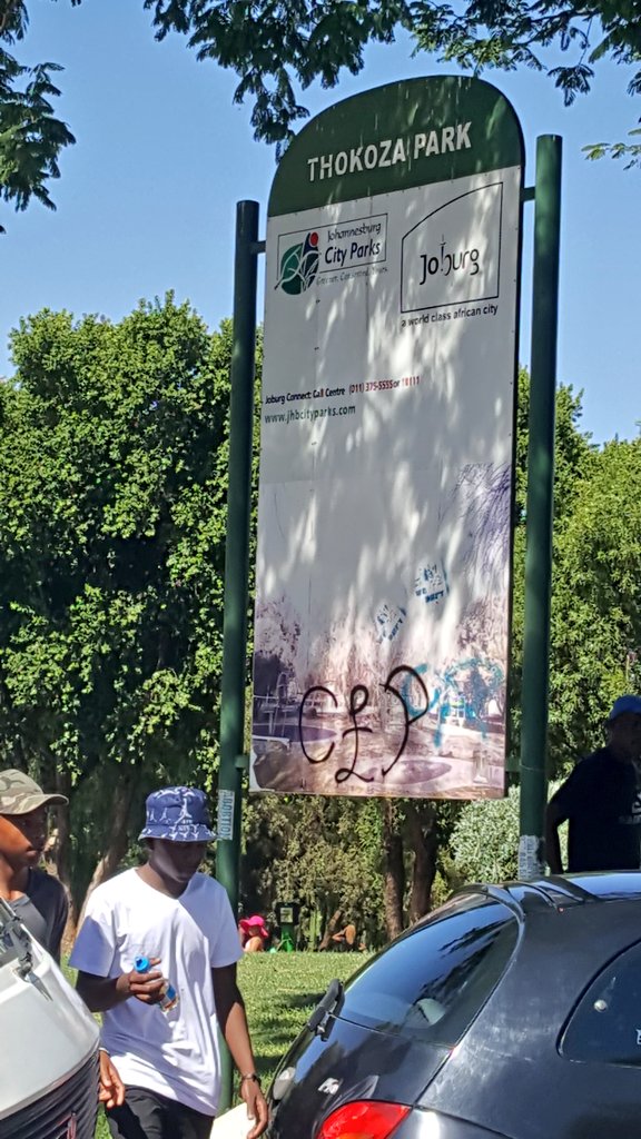 GuguZwane_'s tweet image. Thokoza Park in Rockville is the next park up for inspection today #JoburgAtWork 🙌