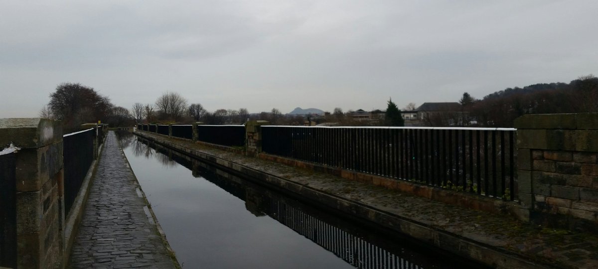 janelspeth's tweet image. At last we've completed walking the 31 miles of #UnionCanal. On the viaduct at #Slateford.