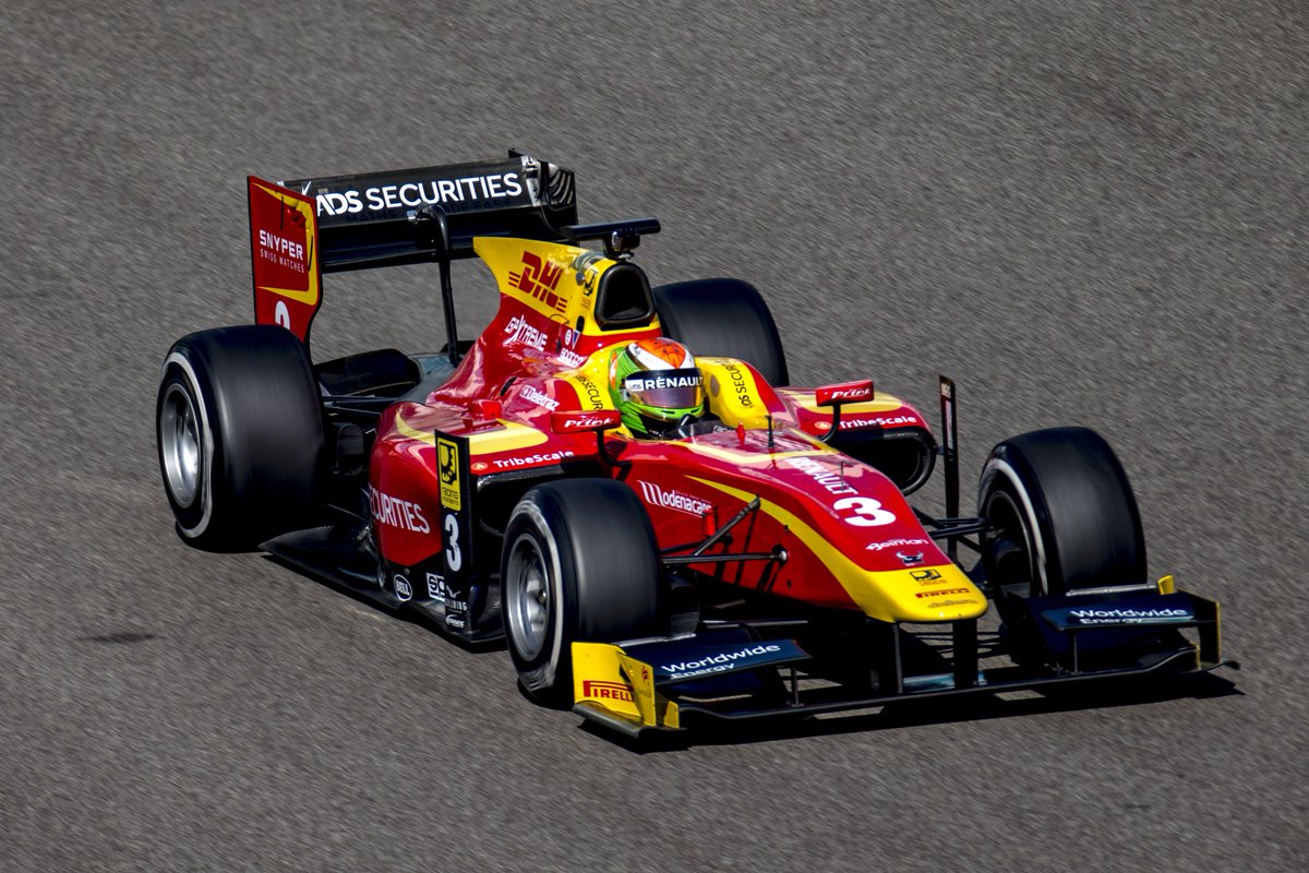 Формула 2 спортсмена. Болид gp2. Формула gp2. Formula 2. F1 и gp2.