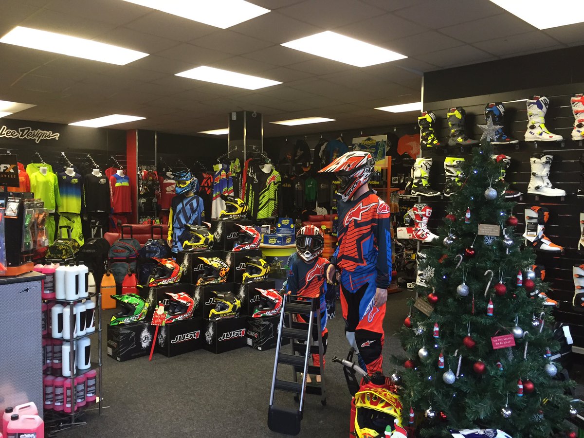 PureMX's tweet photo. Puremx is 2000sqft of all things mx,call &amp; see us at 36-40 Liverpool road,Stoke,st41at tel 01782411631 https://t.co/7GfIDMSWMS