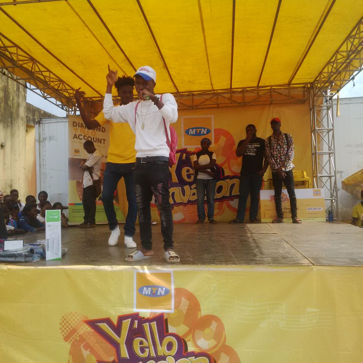 MTNNG_Yellooo's tweet photo. Got what it takes #Delsu to be winner.  Own every moment with #YelloInvasion activities and win big with @MTNNG https://t.co/WJhIFWTRB8