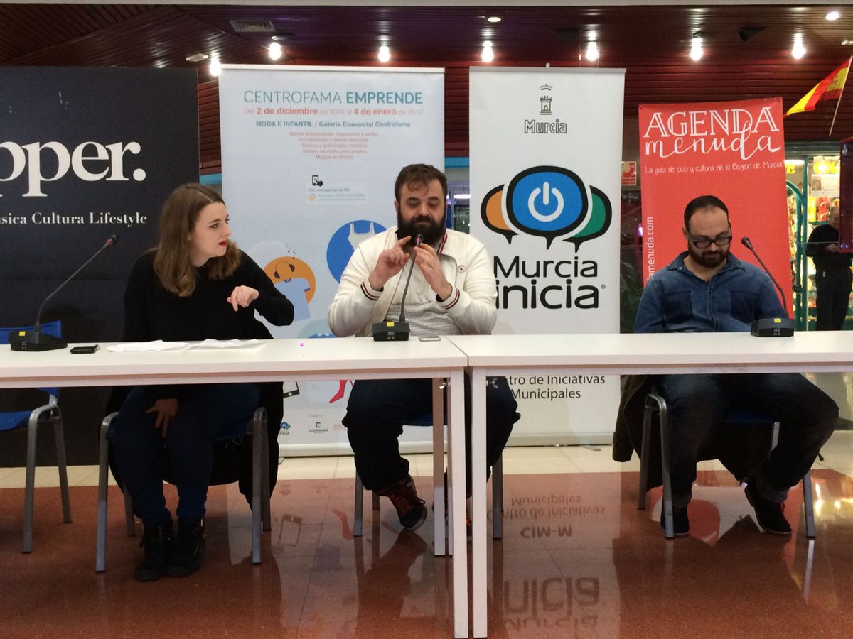 MurciaInicia's tweet image. Hoy en #Centrofamaemprende: #MúsicaElectrónica

@AgendaMenuda @ShopperMagazin