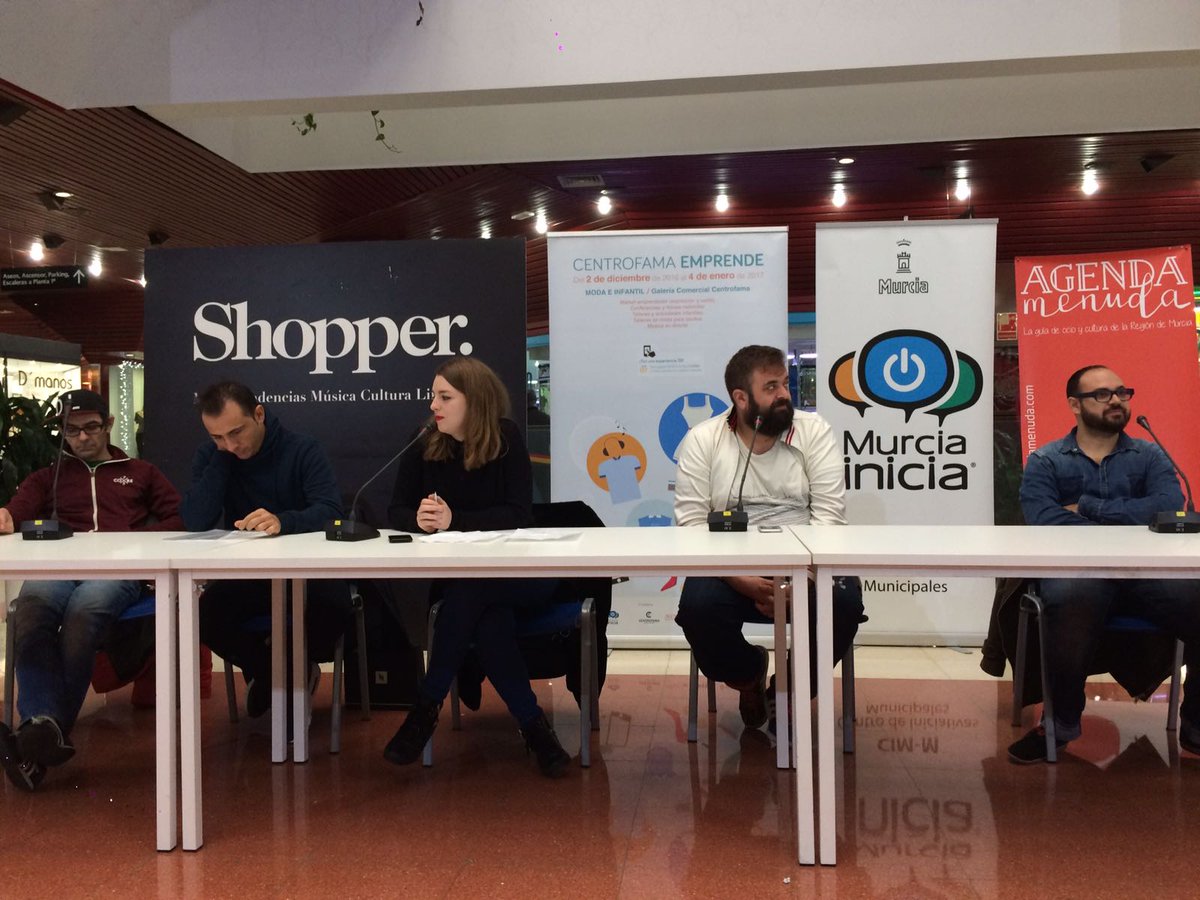 MurciaInicia's tweet image. Hoy en #Centrofamaemprende: #MúsicaElectrónica

@AgendaMenuda @ShopperMagazin