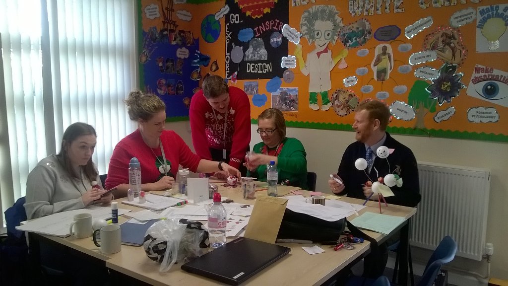 KateJHA's tweet photo. Celebrating with teaching students that we have reached the end of term. #teachertraining https://t.co/jbTEhqPyIi